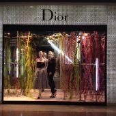 Dior门店橱窗展示架